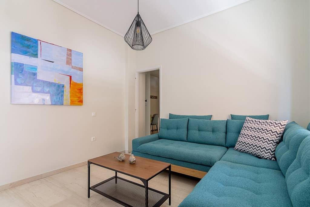 Cozy Flat With 1 Bedroom Next To Metro Station Atene Esterno foto