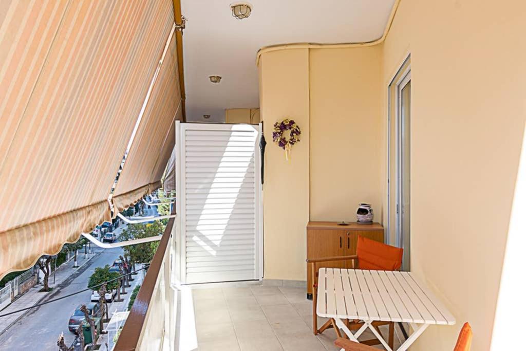 Cozy Flat With 1 Bedroom Next To Metro Station Atene Esterno foto