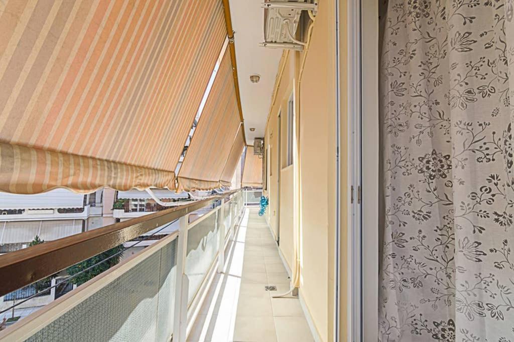Cozy Flat With 1 Bedroom Next To Metro Station Atene Esterno foto