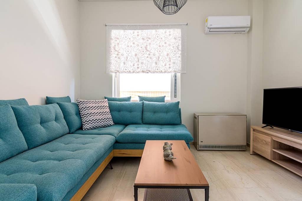 Cozy Flat With 1 Bedroom Next To Metro Station Atene Esterno foto