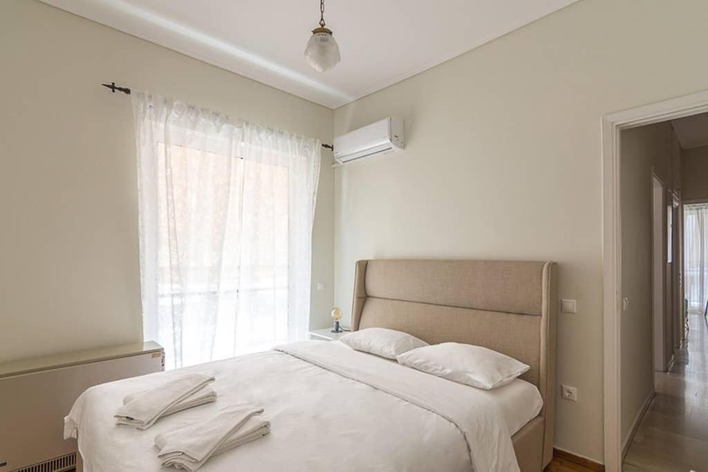 Cozy Flat With 1 Bedroom Next To Metro Station Atene Esterno foto